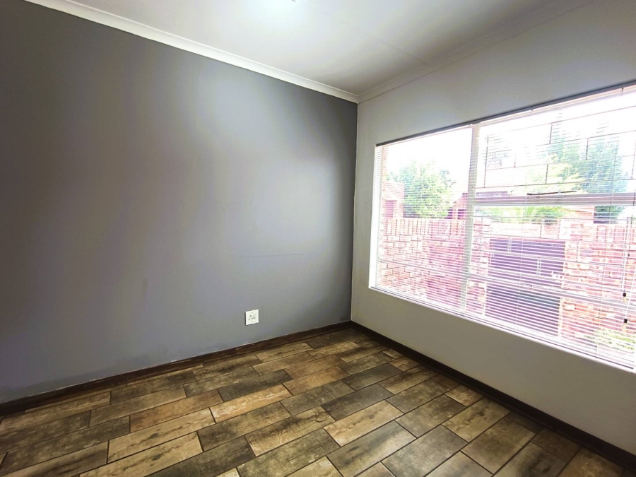 3 Bedroom Property for Sale in Langenhovenpark Free State